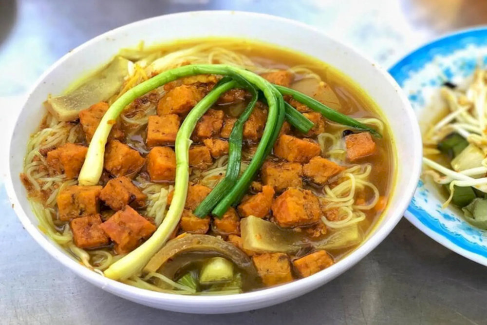 Món bún xiêm lo lạ miệng